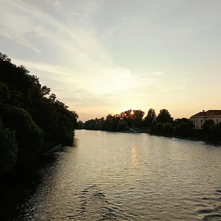 شقة Suedsteirer *